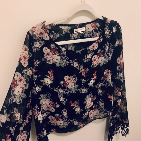 Cotton Candy Sheer boho Floral Crop With Open Back - Picture 2 of 6